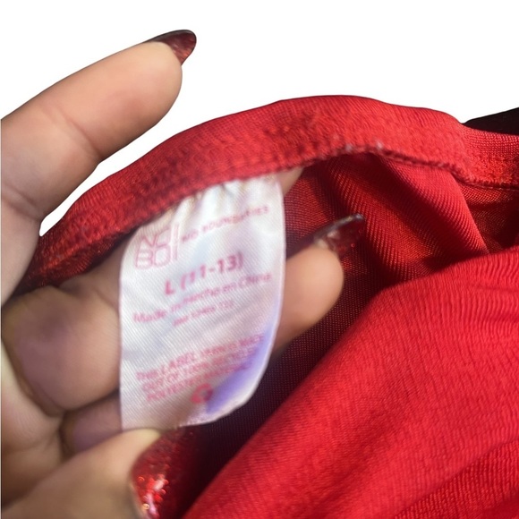 No Boundaries Juniors' Ruched Peasant Top - Picture 12 of 16